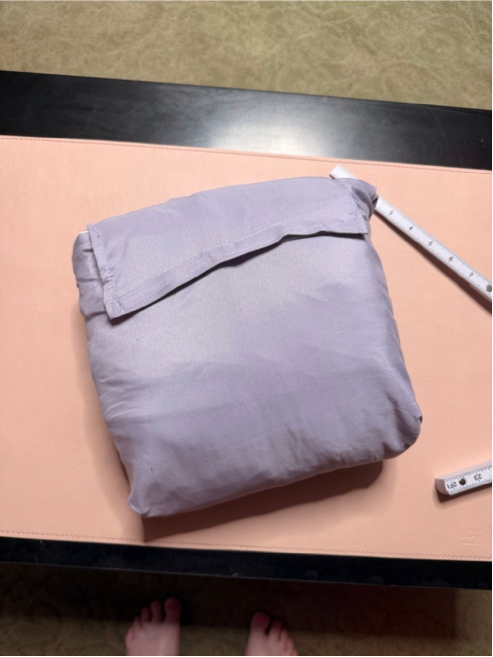 Mainstays King Purple Sheet Set 1 Flat, 1 Fitted, 2 Pillow Cases, & Storage Bag